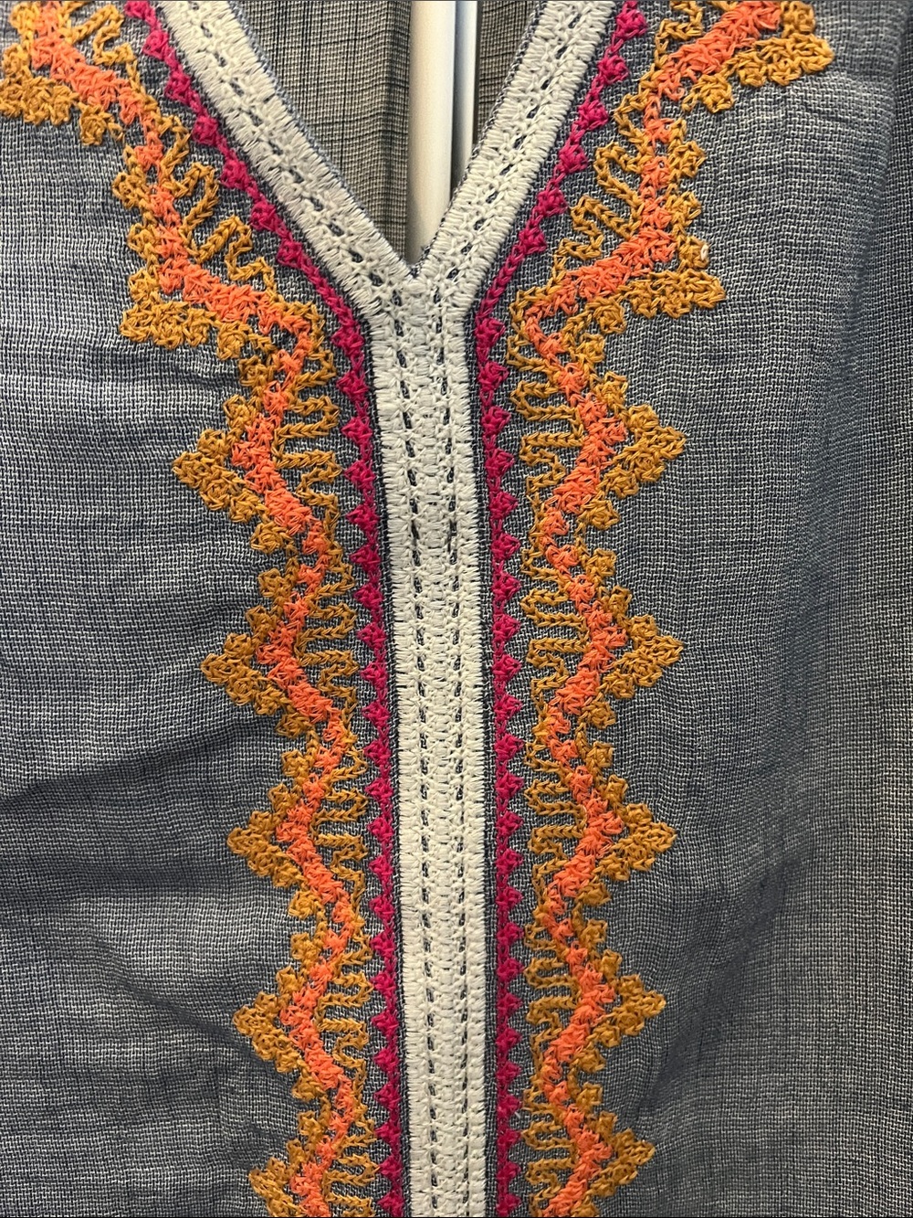 THML Blue Embroidered Sleeveless Tunic Top - Size Small - Picture 6 of 8